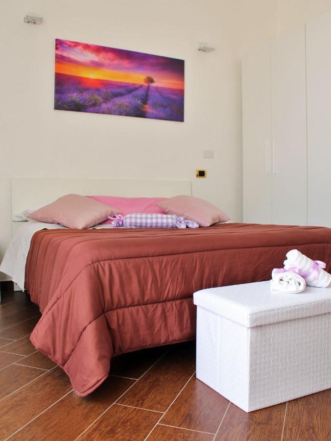 Dimora De Brado Bed & Breakfast Trani Bagian luar foto